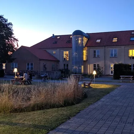 Vandrarhem Modern Hostel. Private Neksø