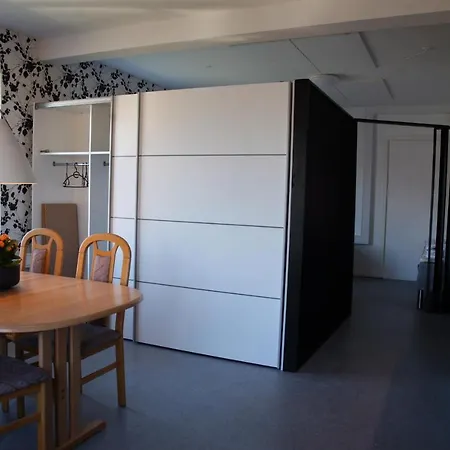 Modern Hostel. Private Vandrarhem