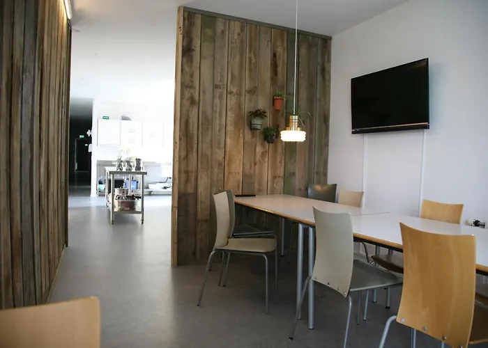 Modern Hostel. Private Ostello *