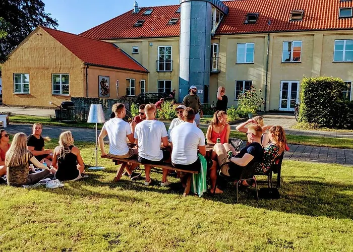 Хостел Modern Hostel. Private